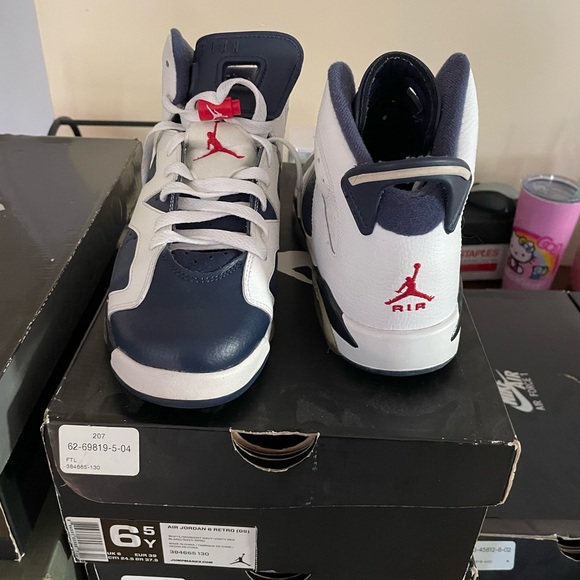 Retro Jordan 6s - Picture 2 of 4